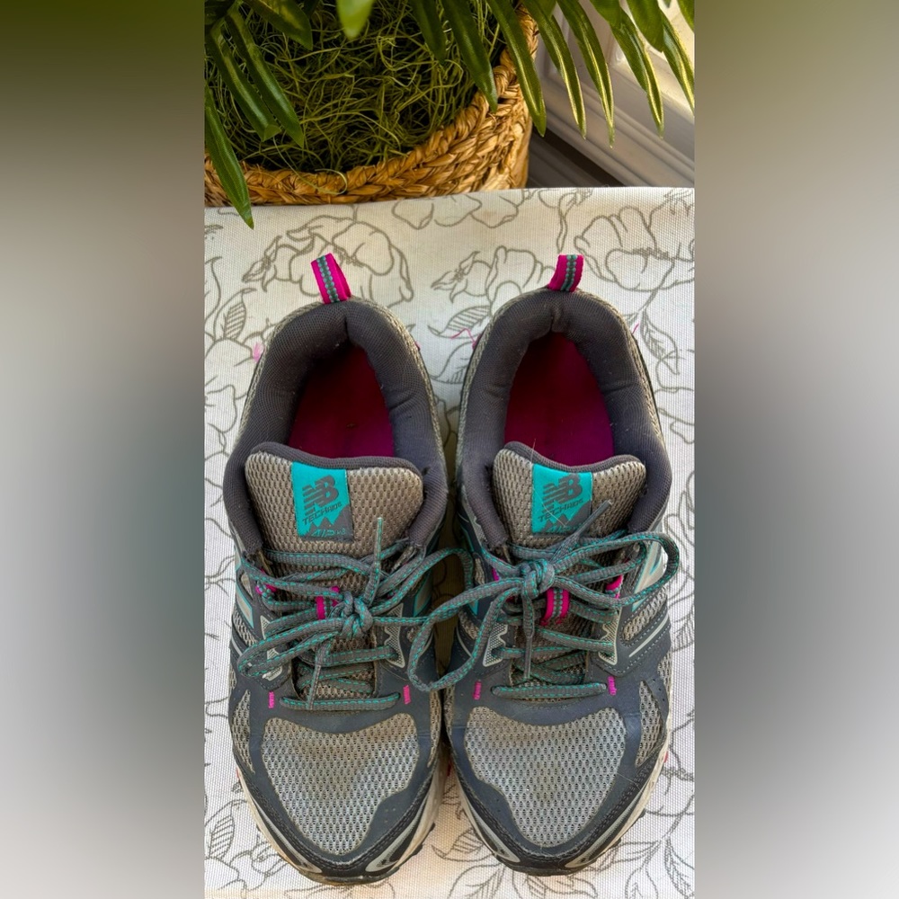 `New Balance Tech Ride Air Running Shoes, Size 10